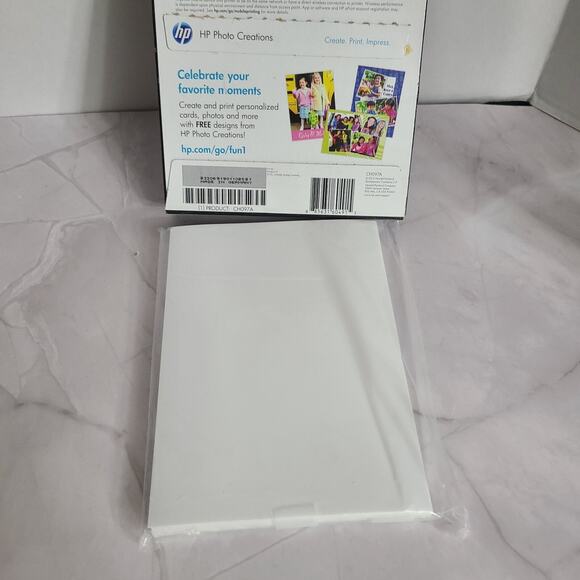 Photo Paper 5x7 Glossy HP - 60 sheets for Ink Jet Printers - 2 pks - Picture 9 of 9